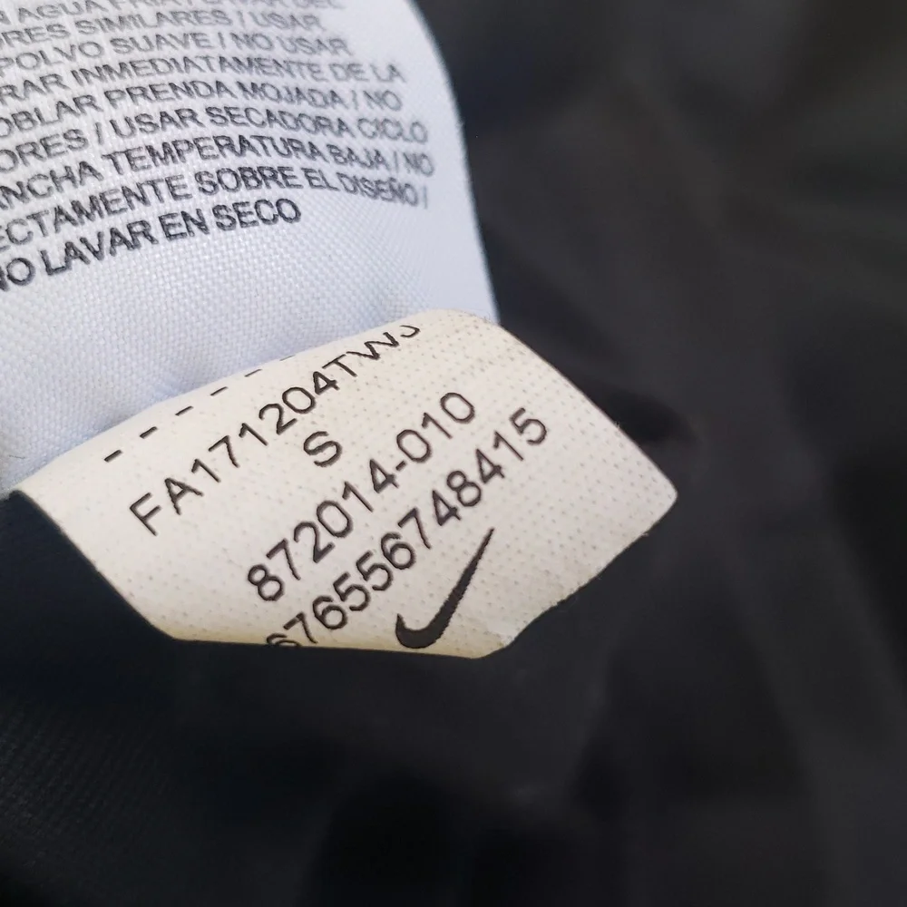 NIke Dri - Fit black tank top - Picture 13 of 13